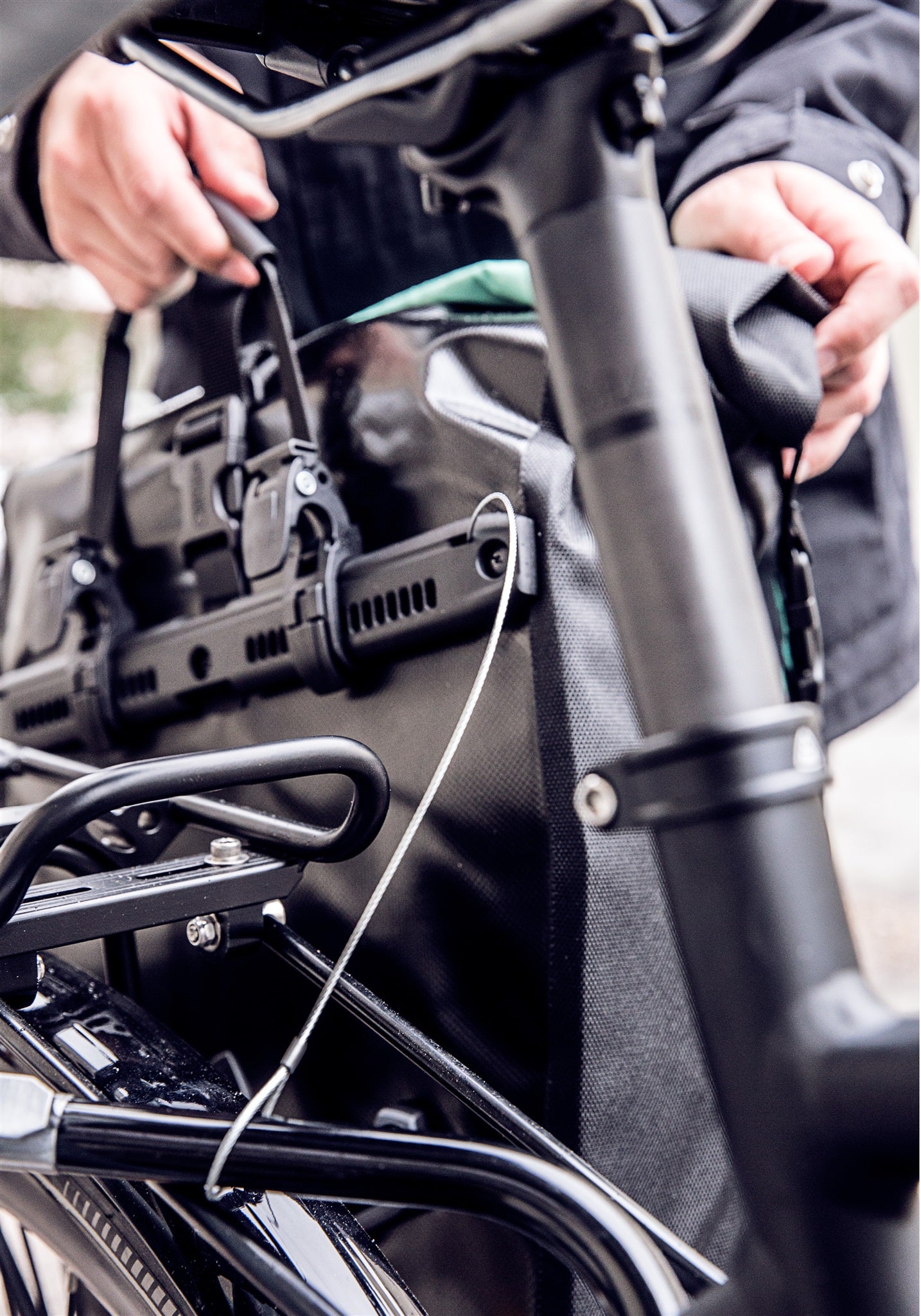 Anti-Theft-Device for QL2/ 2.1/ 2.2  bags